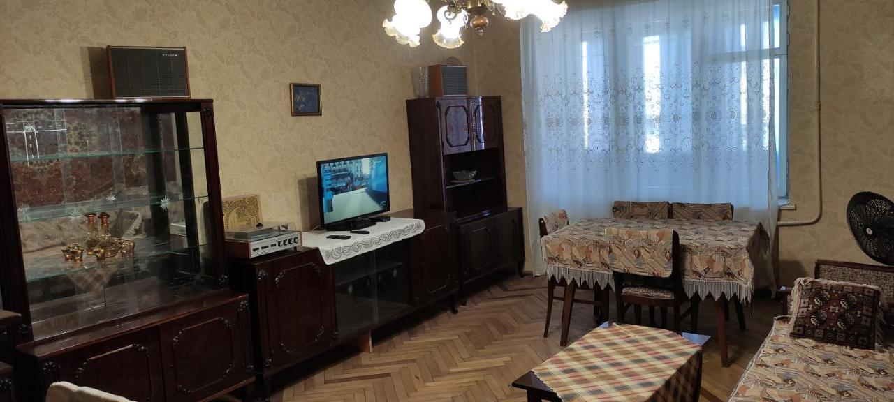 Apartment Vintage Ереван Екстериор снимка
